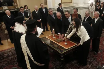 Ципрас залага на сделка за дълга (ОБЗОР)