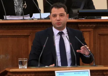 Двойните фактури за ток влизат в парламента