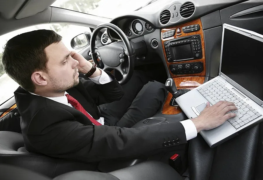 Автомобилът и телефонът - любимите джаджи на мъжете
