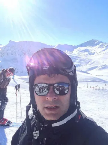 Васко и Памела на ски в Алпите