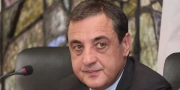 ЦСКА сезира Цацаров за изчезнали 2,8 млн.