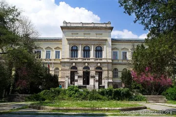 Кръстосват оръжия от Средновековието в музея във Варна