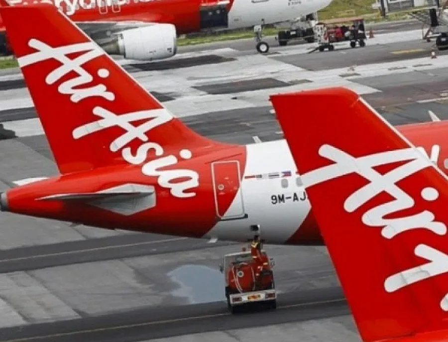 Прекратяват търсенето на жертвите от самолета на AirAsia