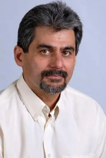 Натискат македонците да не учат у нас