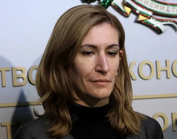 Държавата дава рамо за нови чартъри с туристи