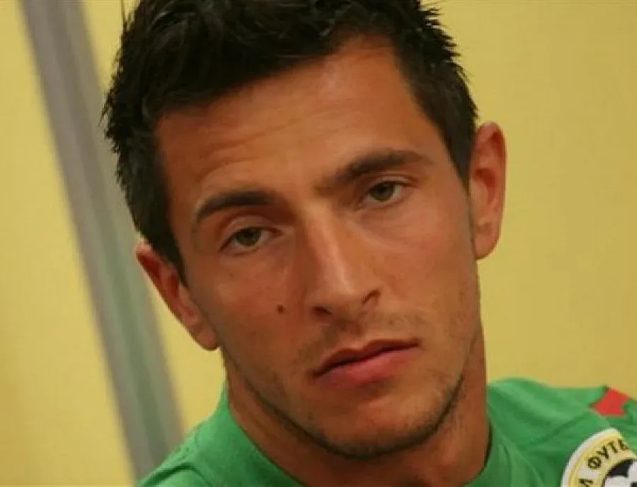 Сърбин се обясни в любов на Манолев