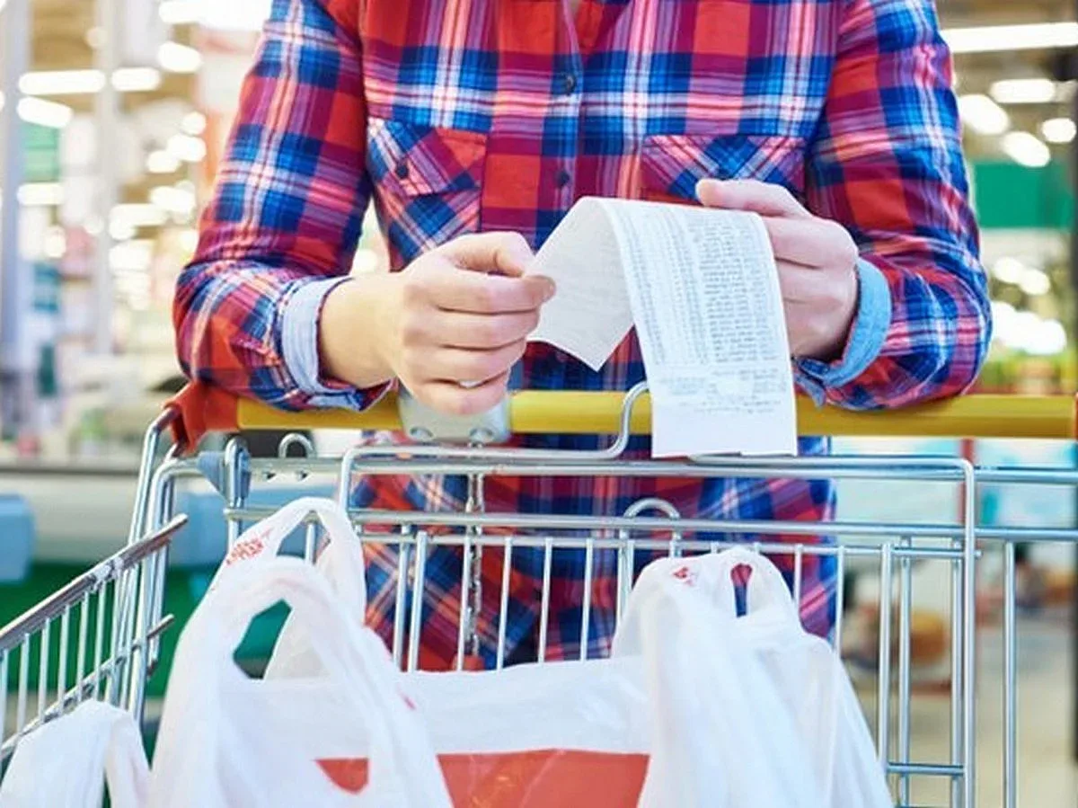 Всичко поскъпва, еврото се отдалечава