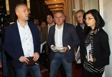 Реформаторите и с младежи в редиците