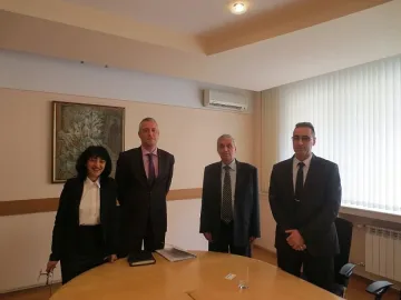 Лукарски обсъжда мерки за заетостта на хора с нарушено зрение