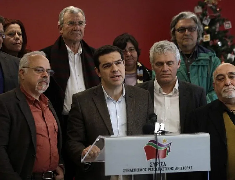 СИРИЗА: Краят на националното унижение е близо