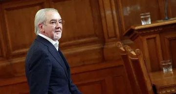 Местан: ДПС няма да се откаже от вота на недоверие