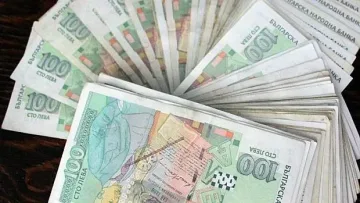 Статистиката обяви! Обрат със заплатите