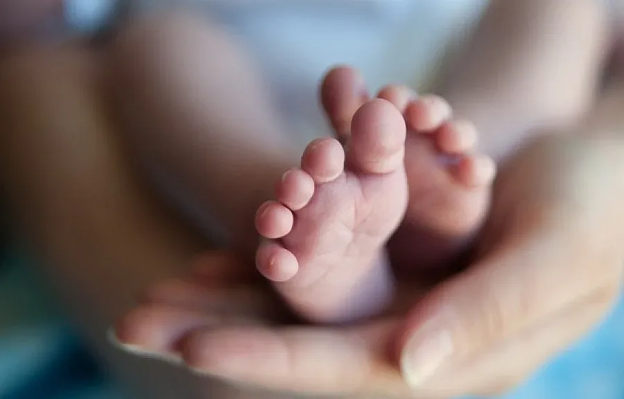 Над 63 хил. бебета са родени у нас през 2014