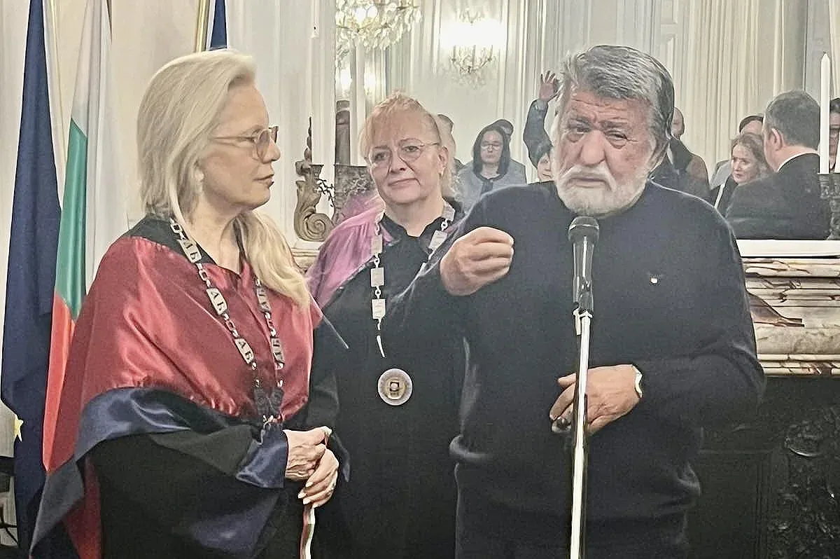 Вежди Рашидов към Силви Вартан: България те обича!