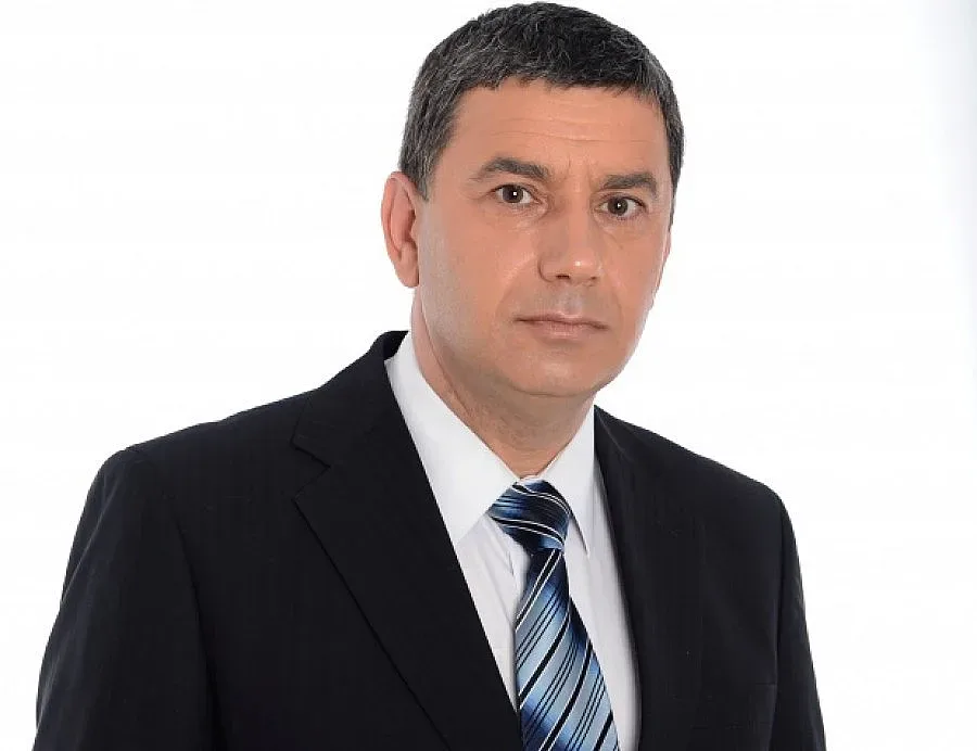 Искат съд за просякини с деца