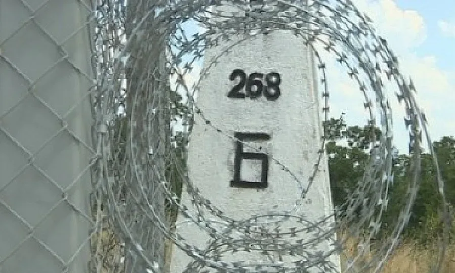 Отстраниха от работа 9 граничари