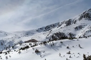 Спасиха турист в Рила от леден капан