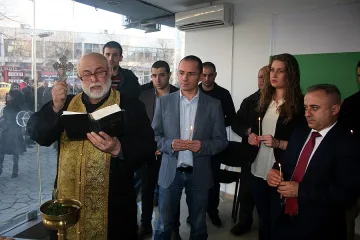 Евродепутат откри приемна в Благоевград