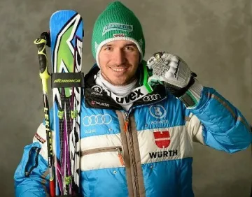 Втора победа на Нойройтер за сезона