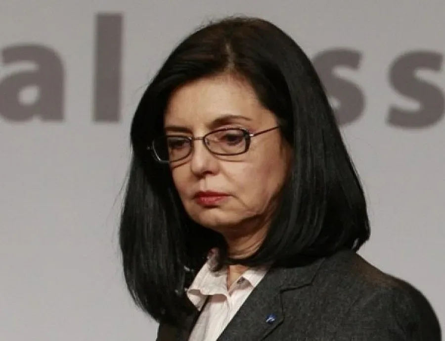 Kунева: Русе, Варна и Пловдив да участват активно в председателството на ЕС
