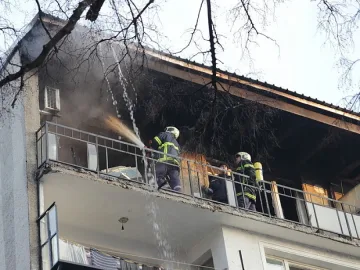 Газова бутилка избухна и опожари апартамент в Шумен