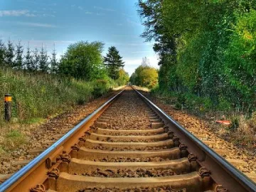 КНСБ очаква стратегия за дългосрочното развитие на БДЖ