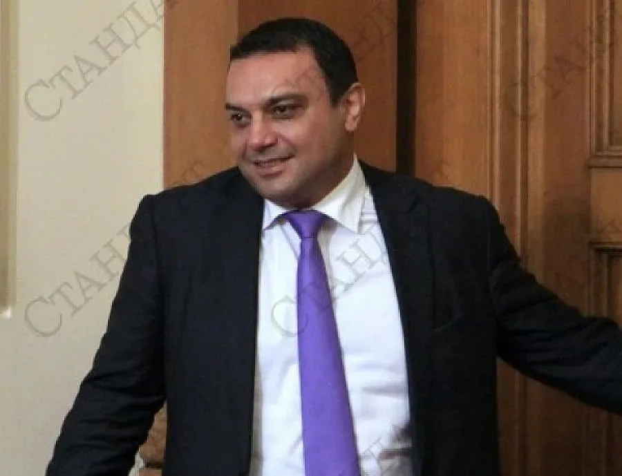 Няма да спират още влакове