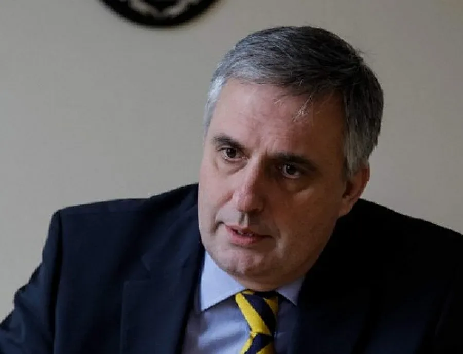 Калфин преговаря с партиите за пенсионната реформа
