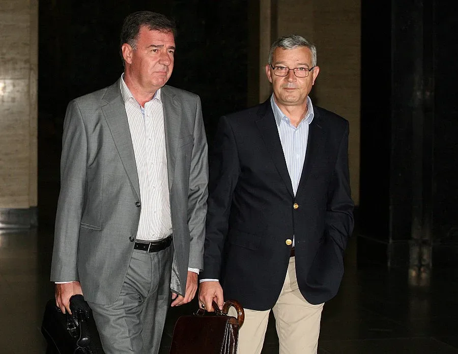 Парламентът сменя Гунев