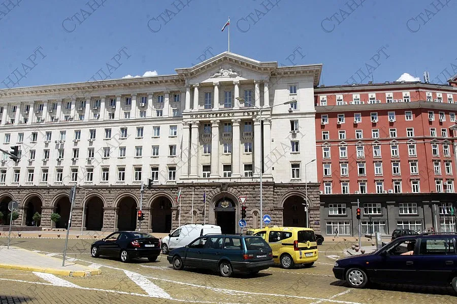 Рокади в ръководствата на държавни дружества