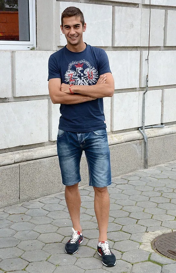 Величие хвали Ивайло Чочев