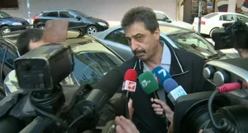 Цветан Василев с 1000 жълтици