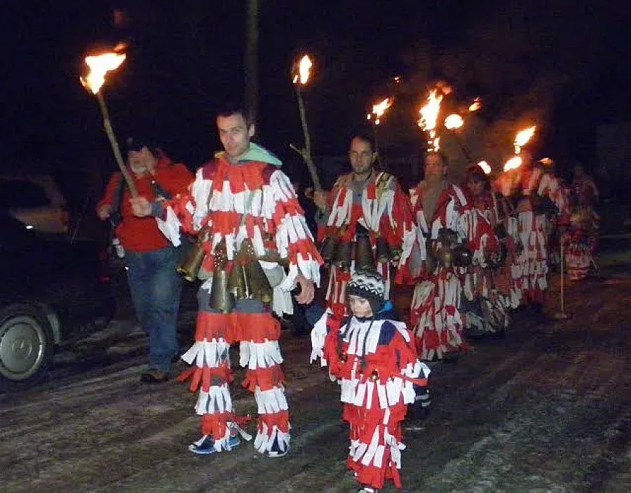 Със сурва в сърцето