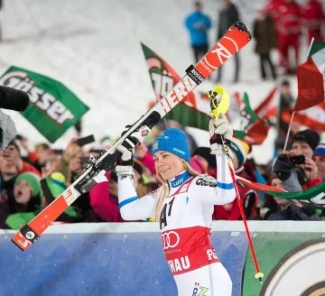 Шведка спечели слалома на лампи