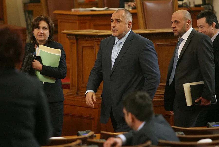 Борисов: Няма да позволя хората да останат без транспорт