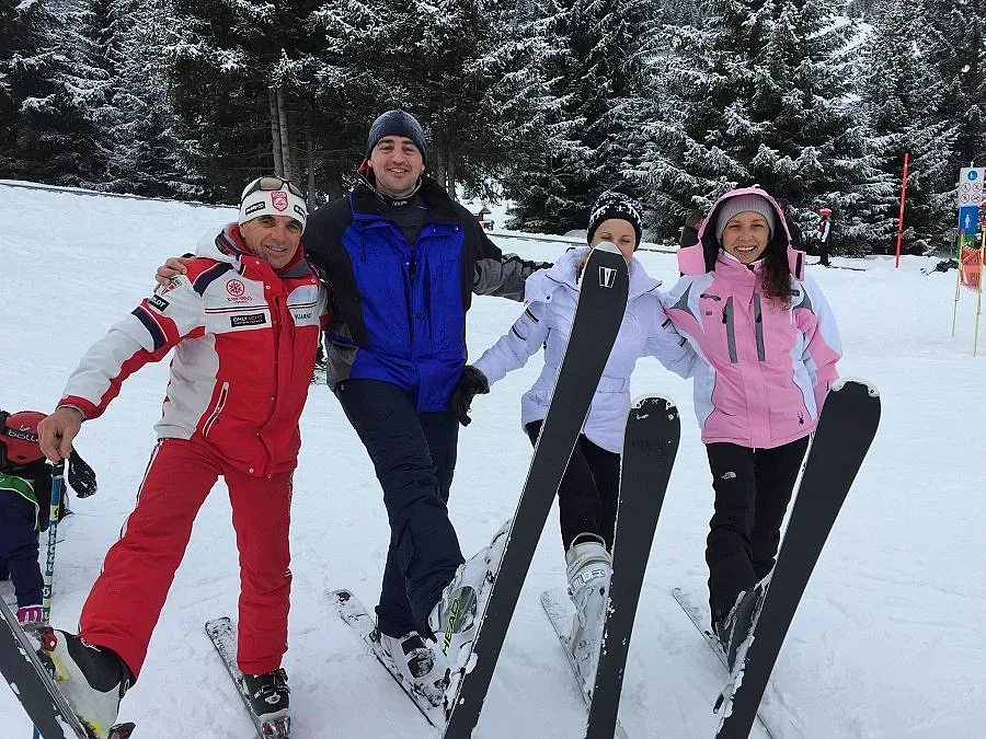 Петър Стойчев на фондю и ски в Алпите