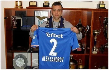 "Берое" показа договора със Сашо Александров