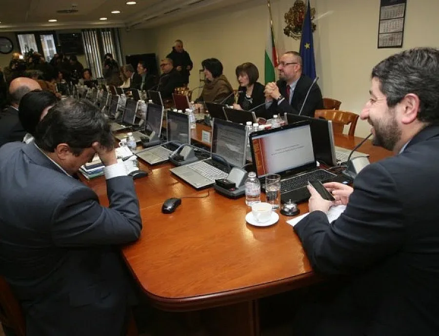 Изгониха синдика на "Белведере"