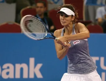 Пиронкова се класира за втори кръг на турнира в Сидни