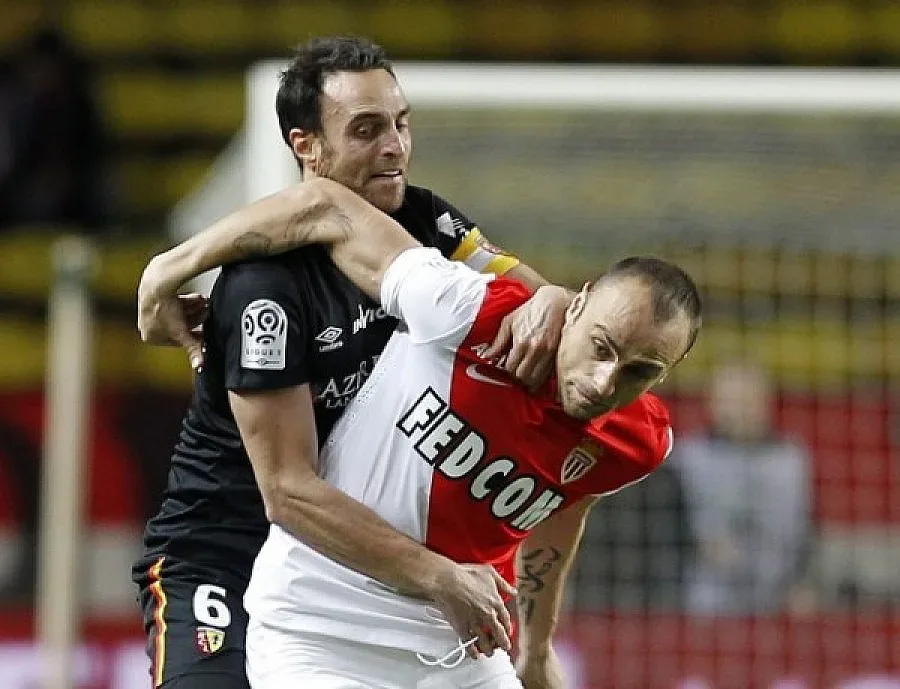 Бербо уреди авери със стаж в "Монако"