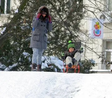 Студен фронт определя времето в понеделник 