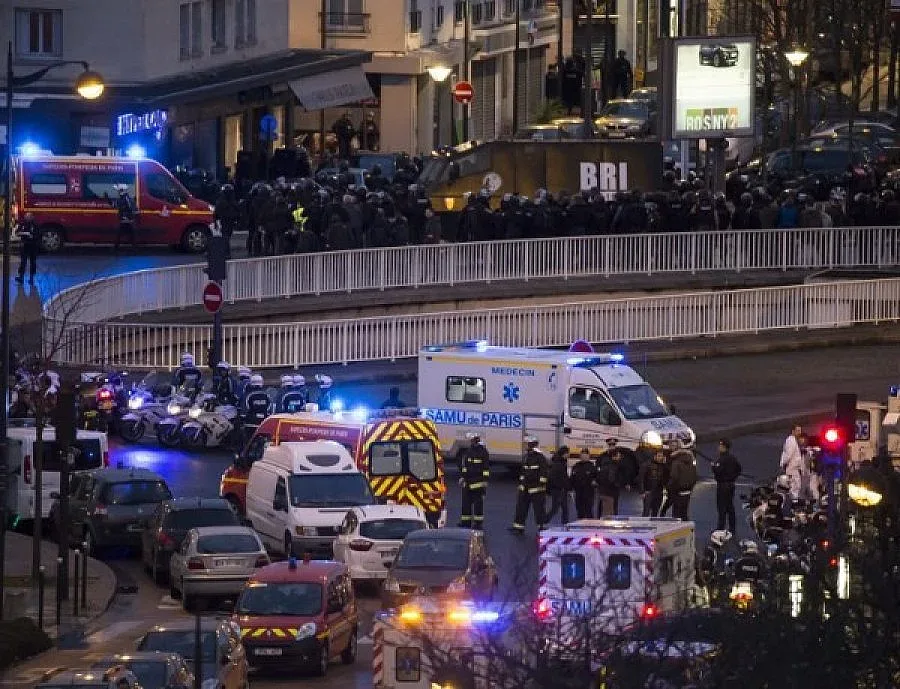 Освободиха петимата, задържани за атентата в Париж