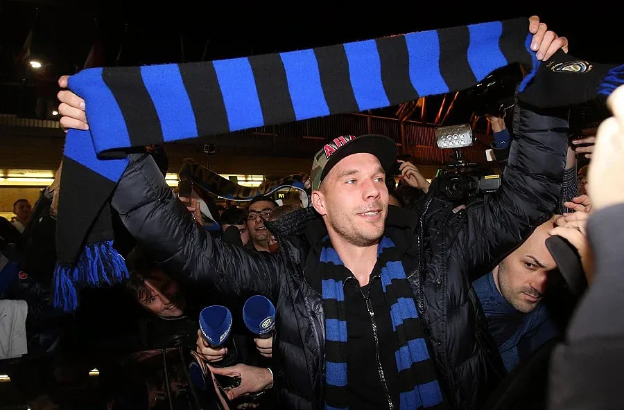 Манчини плаши Самолетчето с бой