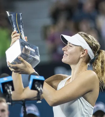 Шарапова взе битката на красавиците