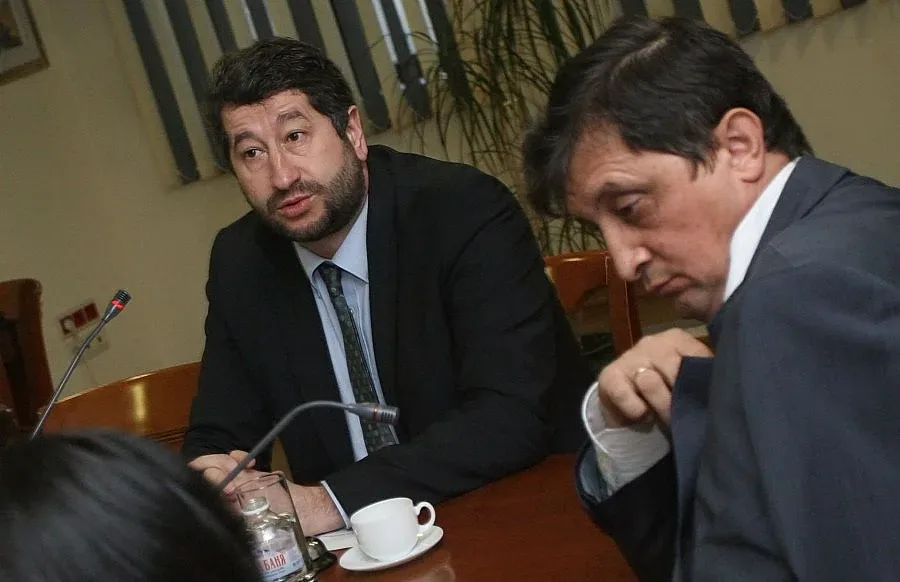 Кандидатите за шеф на ВКС ще бъдат изслушани в понеделник