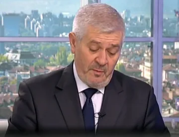 Шарков за Разград: Недопустима е консултация по телефона