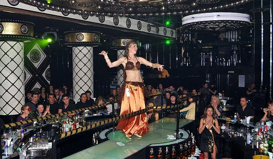 Нощните заведения в Бургас с метал-детектори