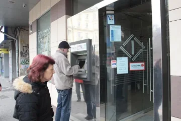 Обявяваме данъците си безплатно по интернет