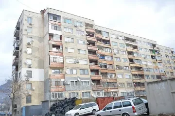 И ДАНС разследва скока на военния от 8-ия етаж