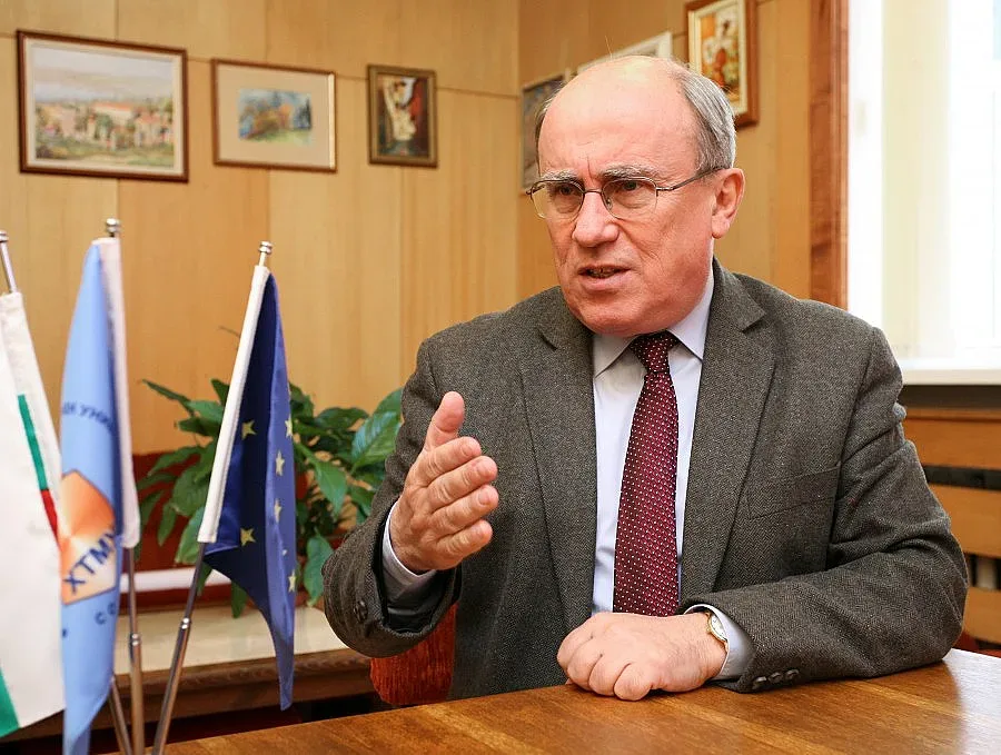 Проф. Георгиев: Инженерите ни са "дялан камък"